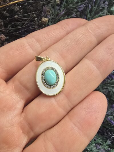 Turkauz Tasli Zirkon Madalyon Charm