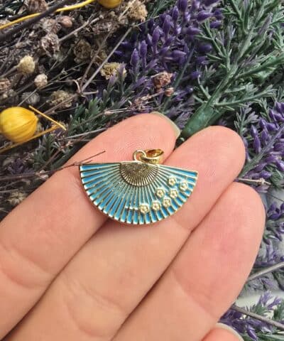 Yelpaze Cesitleri Kolye Ucu 505