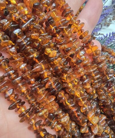 Kahve Kırık Şekilli Kehribar Uzun Dizi 45 CM