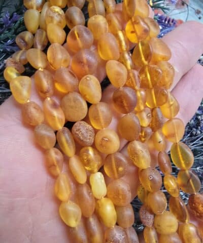 Ham Amorf Kehribar Uzun Dizi 45 CM