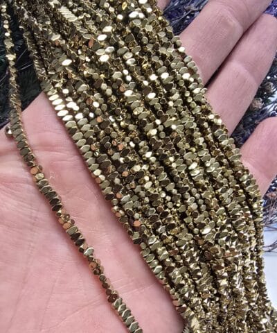 2x3 MM Kesimli Karo Hematit Taşı