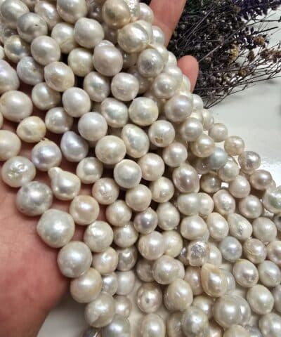 Alternative view of 10-11 MM Premium Küre Barok Doğal İnci