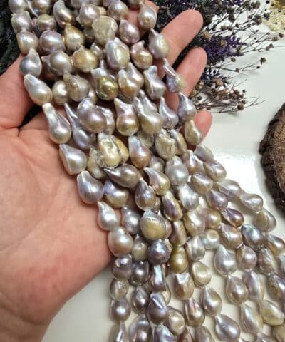 Alternative view of 10x14 MM Saten Damla Barok Doğal İnci