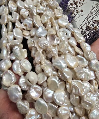 Alternative view of 12 MM Amorf Yaprak Barok Doğal İnci