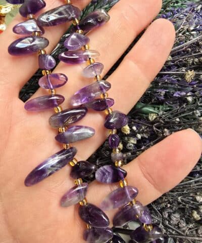 10-14 MM Amorf Damla Uruguay Ametist Taşı