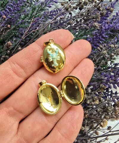 Su Yeşili Yengeç Kabartmalı Aç Kapa Madalyon