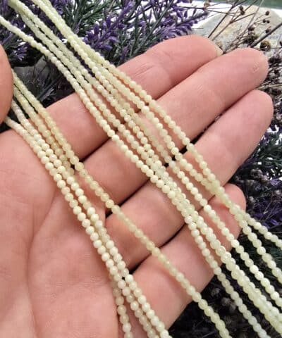 2 MM Yeşim Renkli Kuvars Ceyt Taş