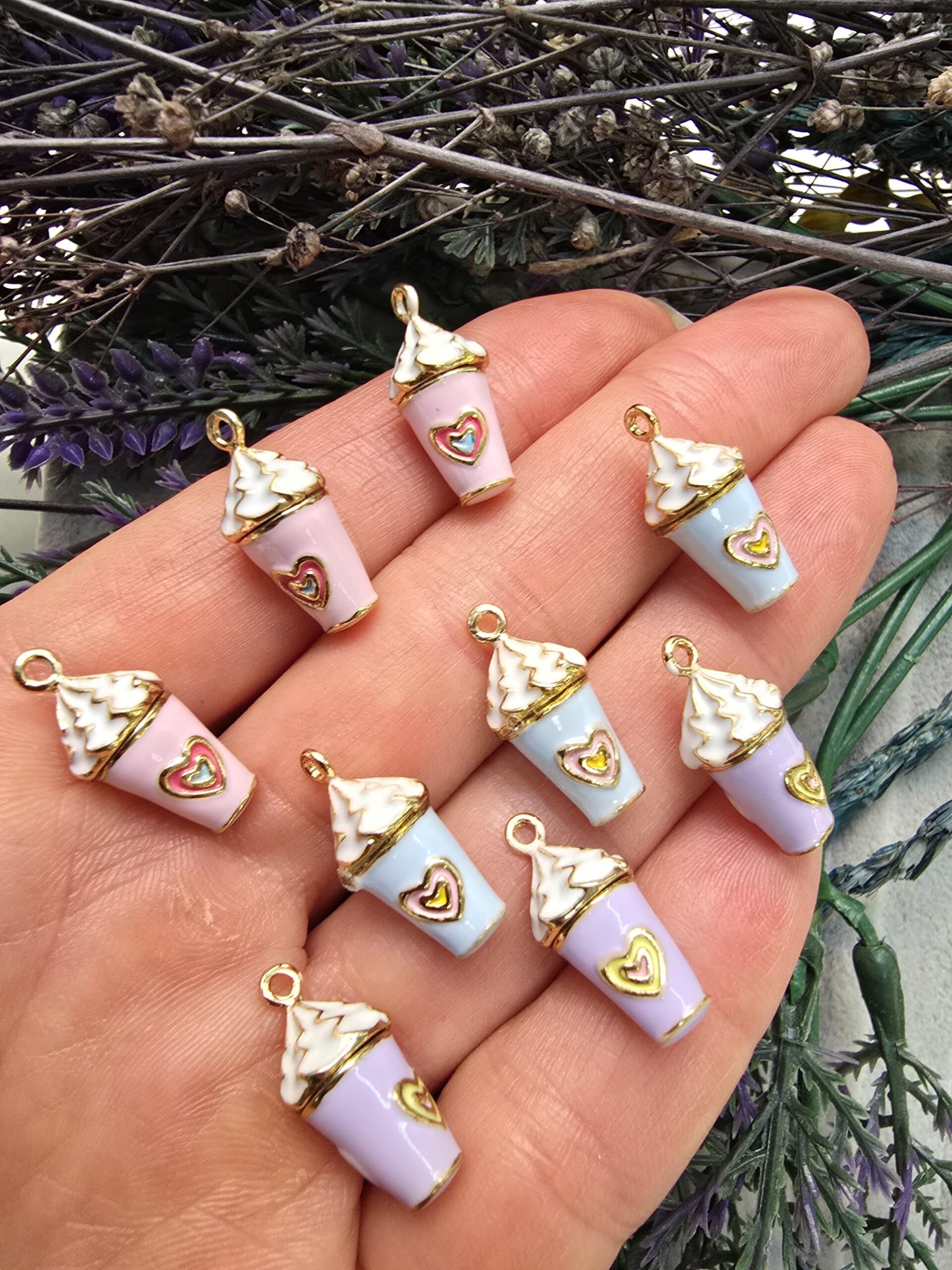 Dondurma Mineli 3 Boyutlu Charm