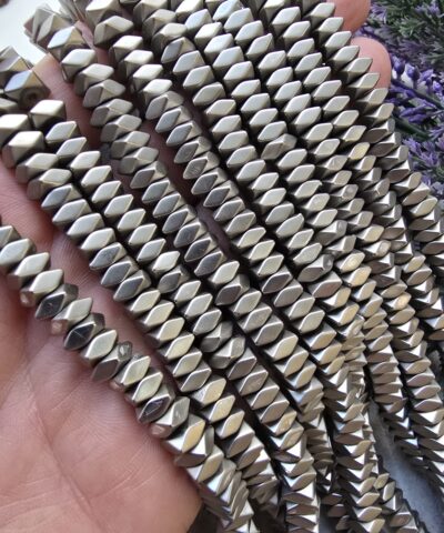 6x3 Mm Mat Kare Hematit Tasi