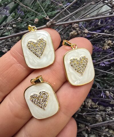 Sedef Mineli Kalp Zirkon Tasli Kolye Ucu