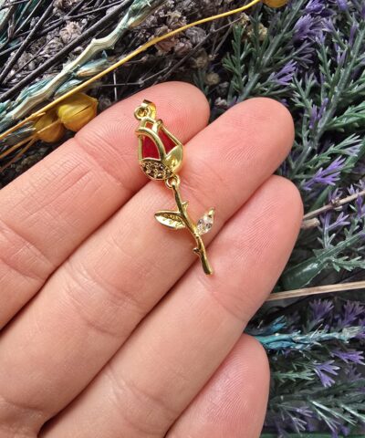 Lale Zirkon Tasli Charm Kolye Ucu