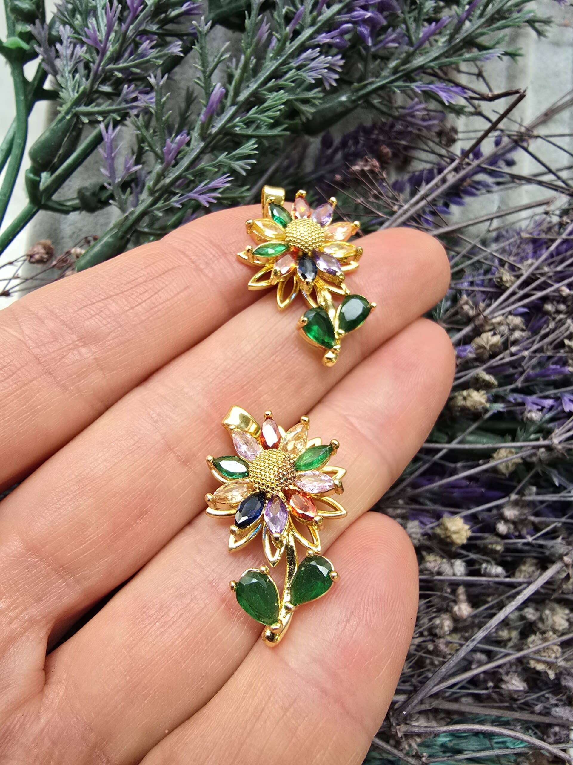 Renkli Cicek Cark Zirkon Tasli Charm 5