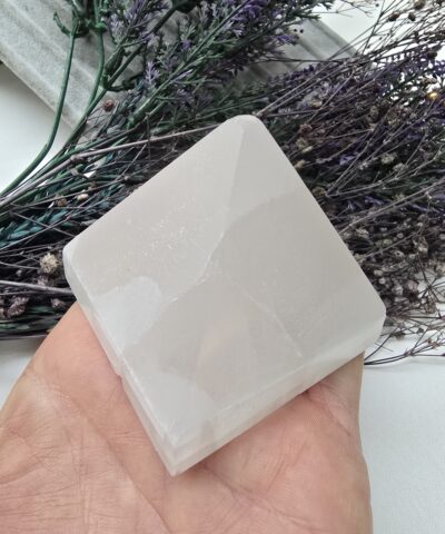 5 CM Piramit Selenit Taşı