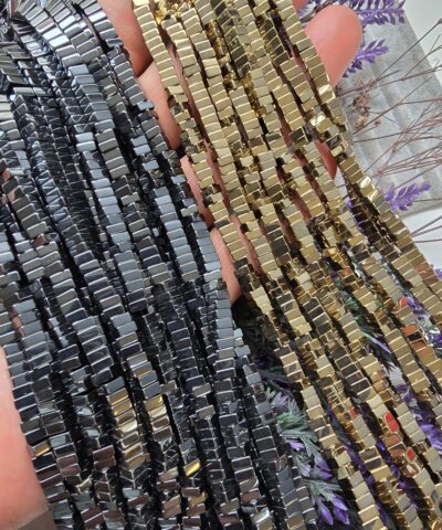 4 MM Kare Hematit Taşı