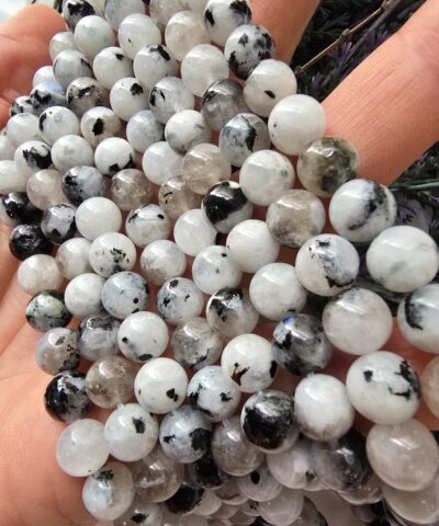 Alternative view of 8 MM Benekli Ay Taşı AAA