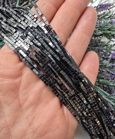 2x2 Mm Kup Hematit Dogal Tas Fume