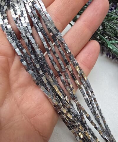 2x2 Mm Kup Hematit Dogal Tas Gumus