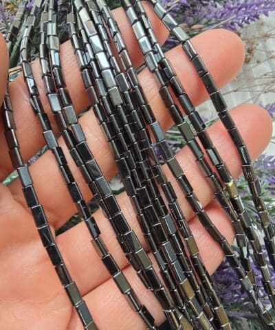 3x5 Mm Ucgen Hematit Tasi 3