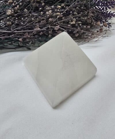 5 Cm Piramit Selenit Tasi 5