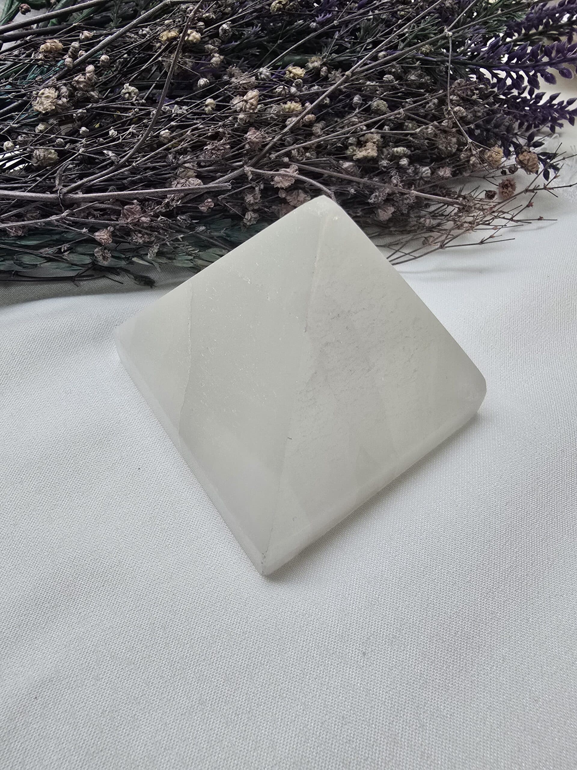 5 Cm Piramit Selenit Tasi 5