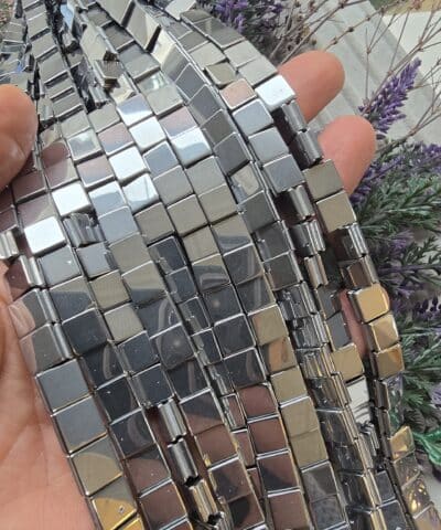 8 Mm Kanalli Kare Hematit Tasi 3