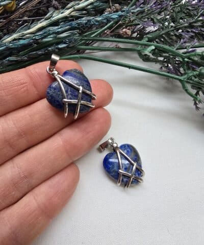 Cerceveli Kalp Lapis Kolye Ucu