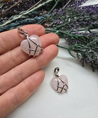 Cerceveli Kalp Pembe Kuvars Kolye Ucu