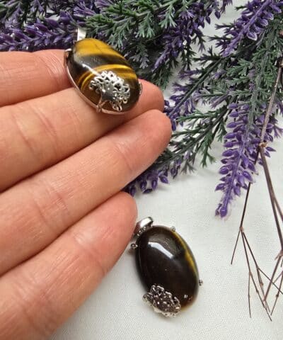 Oval Kaplan Gozu Tasi Kolye Ucu