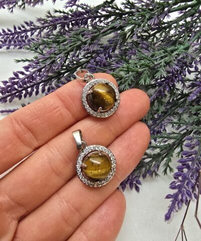 Zirkon Tasli Kaplan Gozu Tasi Kolye Ucu