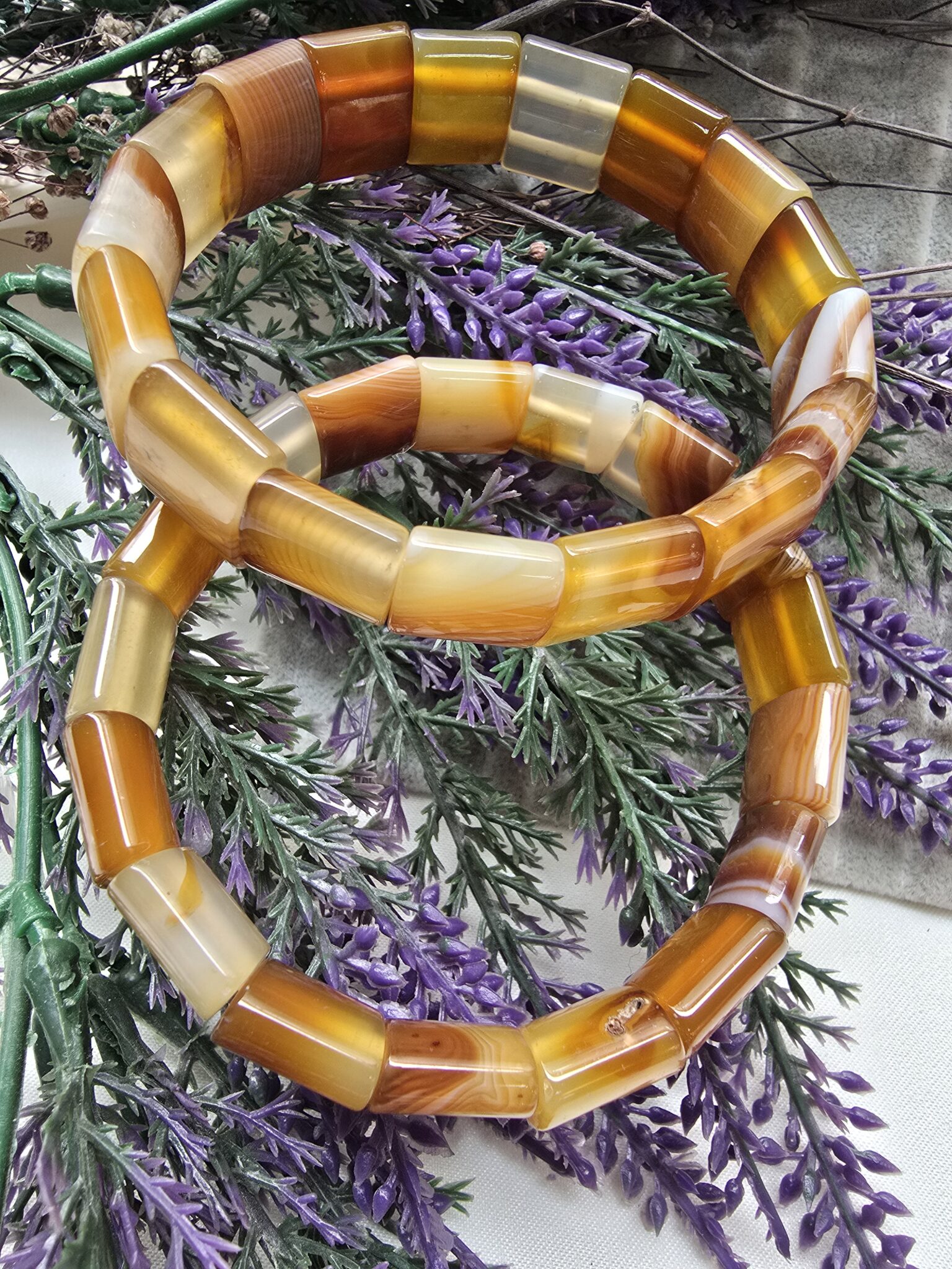 15 MM Bej Madagaskar Akik Taşı Bileklik - Görsel 2