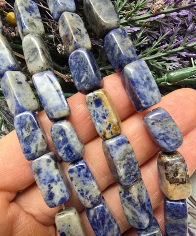 Alternative view of 8x17 MM Dikdörtgen Sodalit Taşı