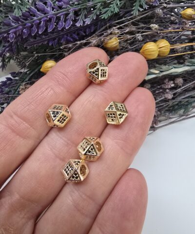 7 MM Zirkon Taşlı Piramit Küp Ara Aparat