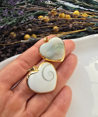 Kalp Şeklinde Yılancık Doğal Taş Kolye Ucu