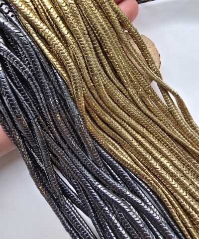 6 MM Oval Yarasa Şekilli Hematit Taşı