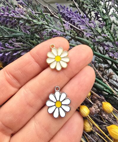 Mineli Papatya Şekilli Kolye Ucu