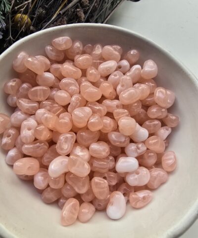 6 MM Amorf Şekilli Jelibon Renkli Akrilik Boncuklar - 505