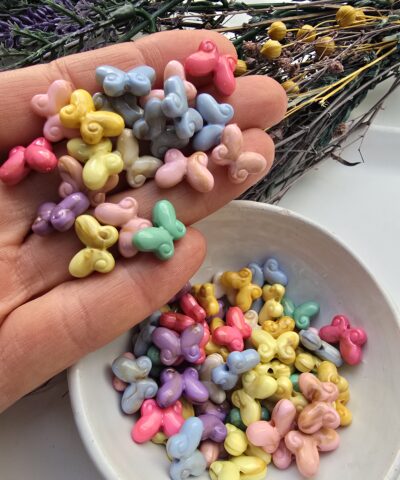 10 MM Kelebek Karışık Renkli Akrilik Boncuklar