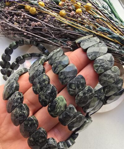 Serpantin Taşı Bileklik Çeşitleri