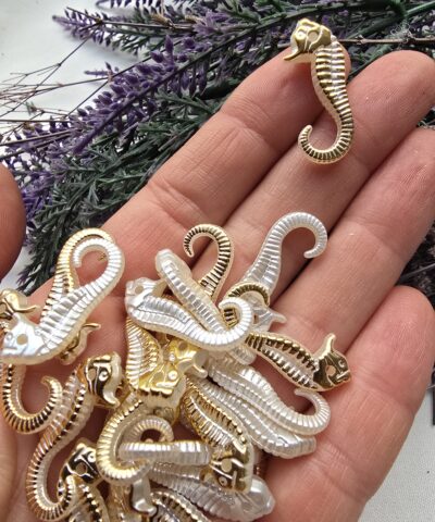 30 MM Deniz Atı Şekilli Akrilik Boncuk