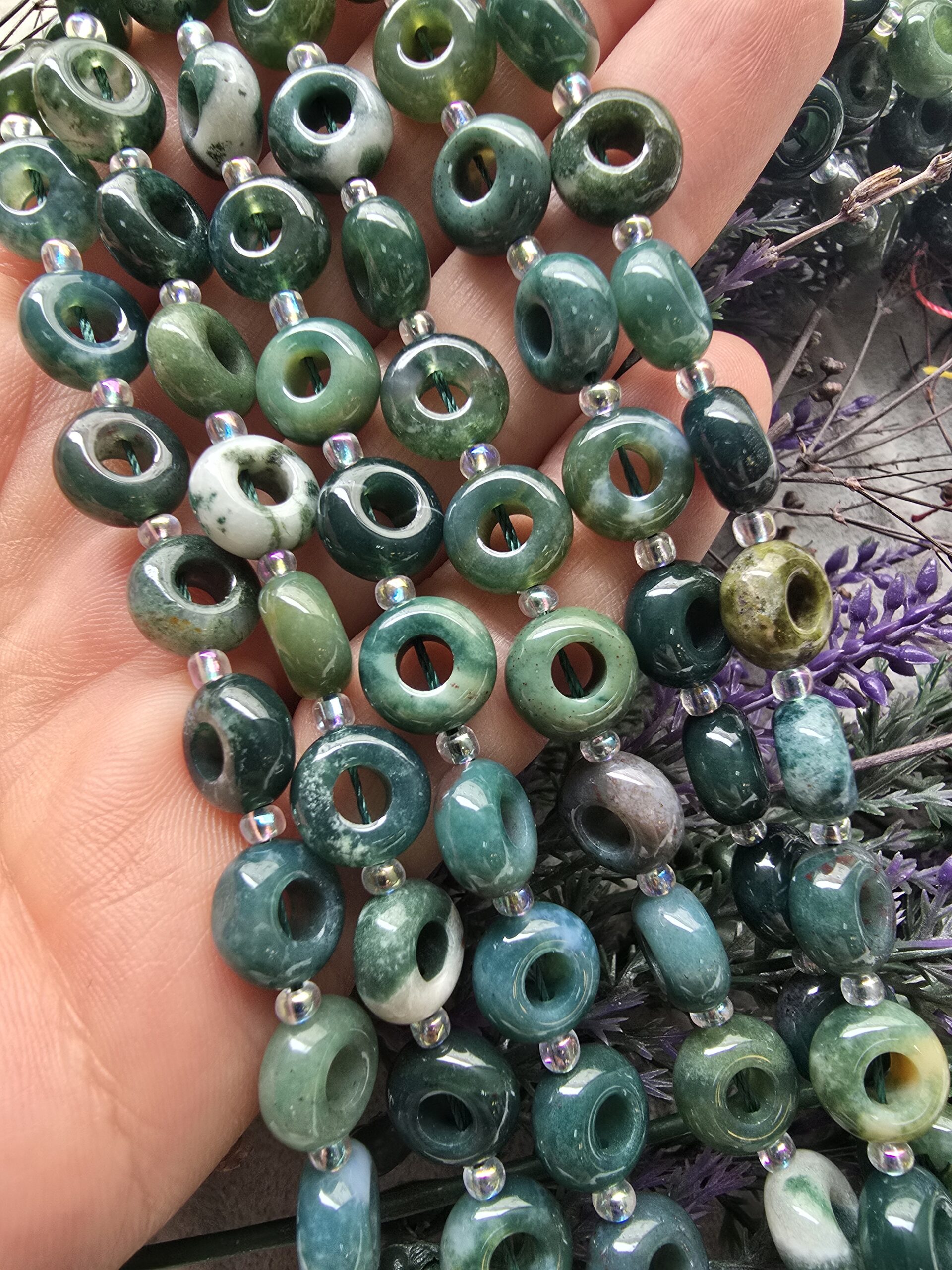 10 MM Yüzük Şekilli Yosunlu Akik Taşı