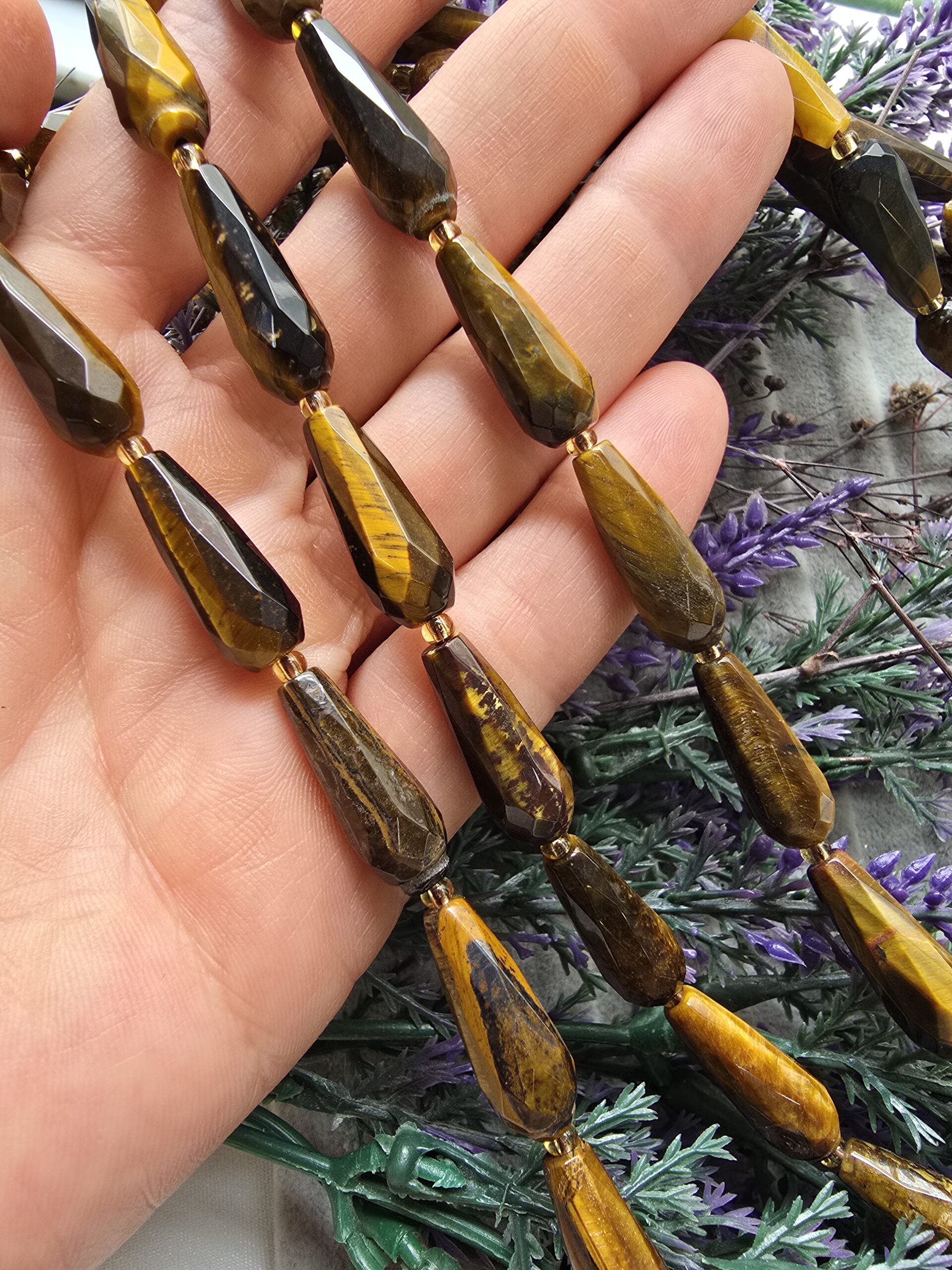 8 MM Fasetli Damla Şekilli Kaplan Gözü Taşı