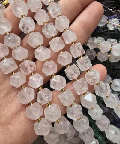 8 MM Fasetli Küp Şekilli Pembe Kuvars Taşı