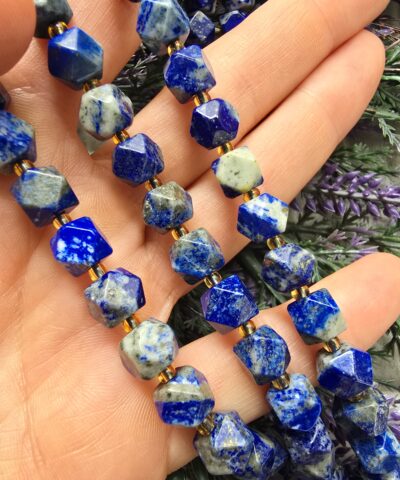 8 MM Fasetli Küp Şekilli Lapis Taşı