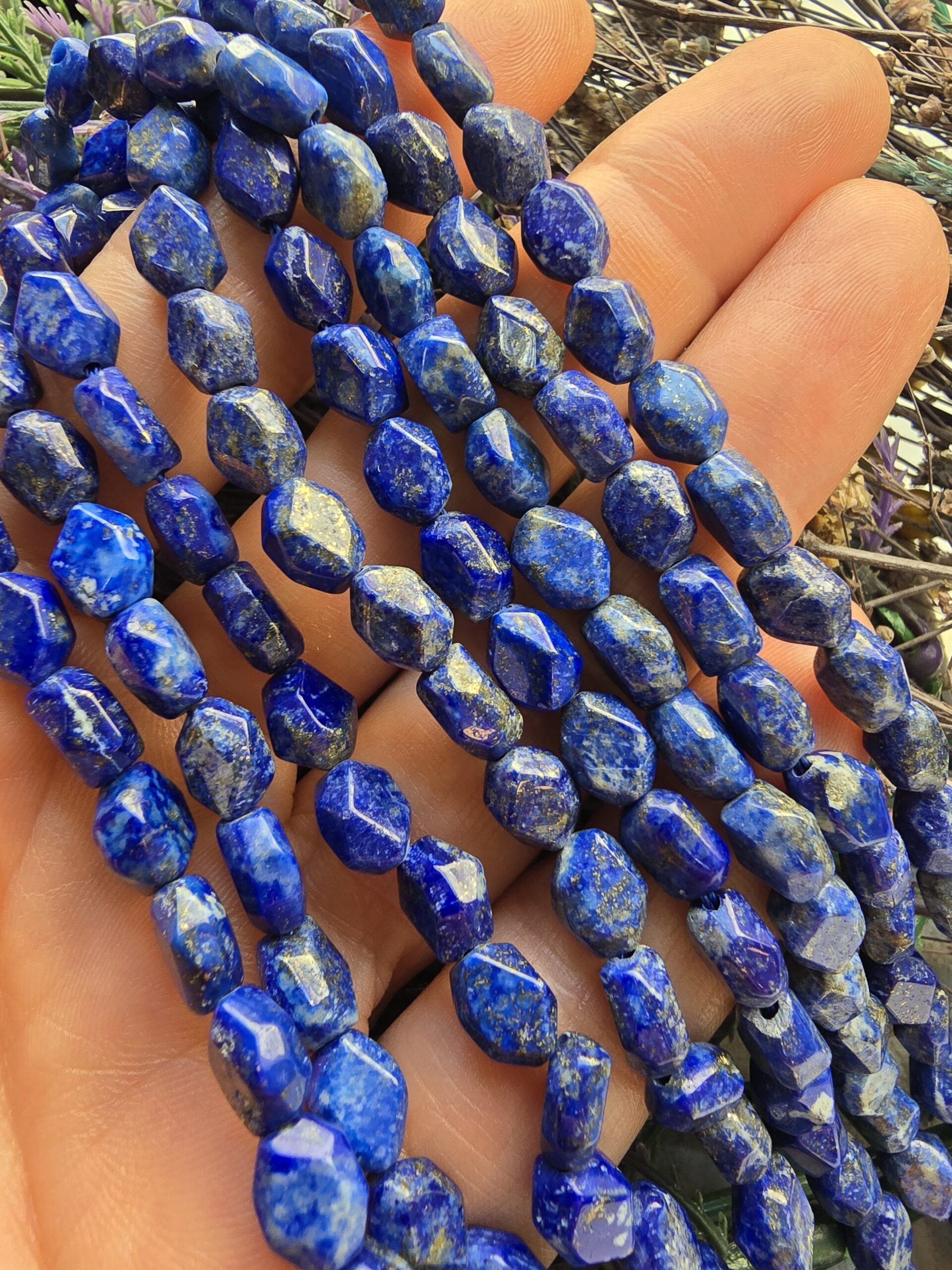 6 MM Faset Kesimli Şekilsiz Dizi Lapis Taşı