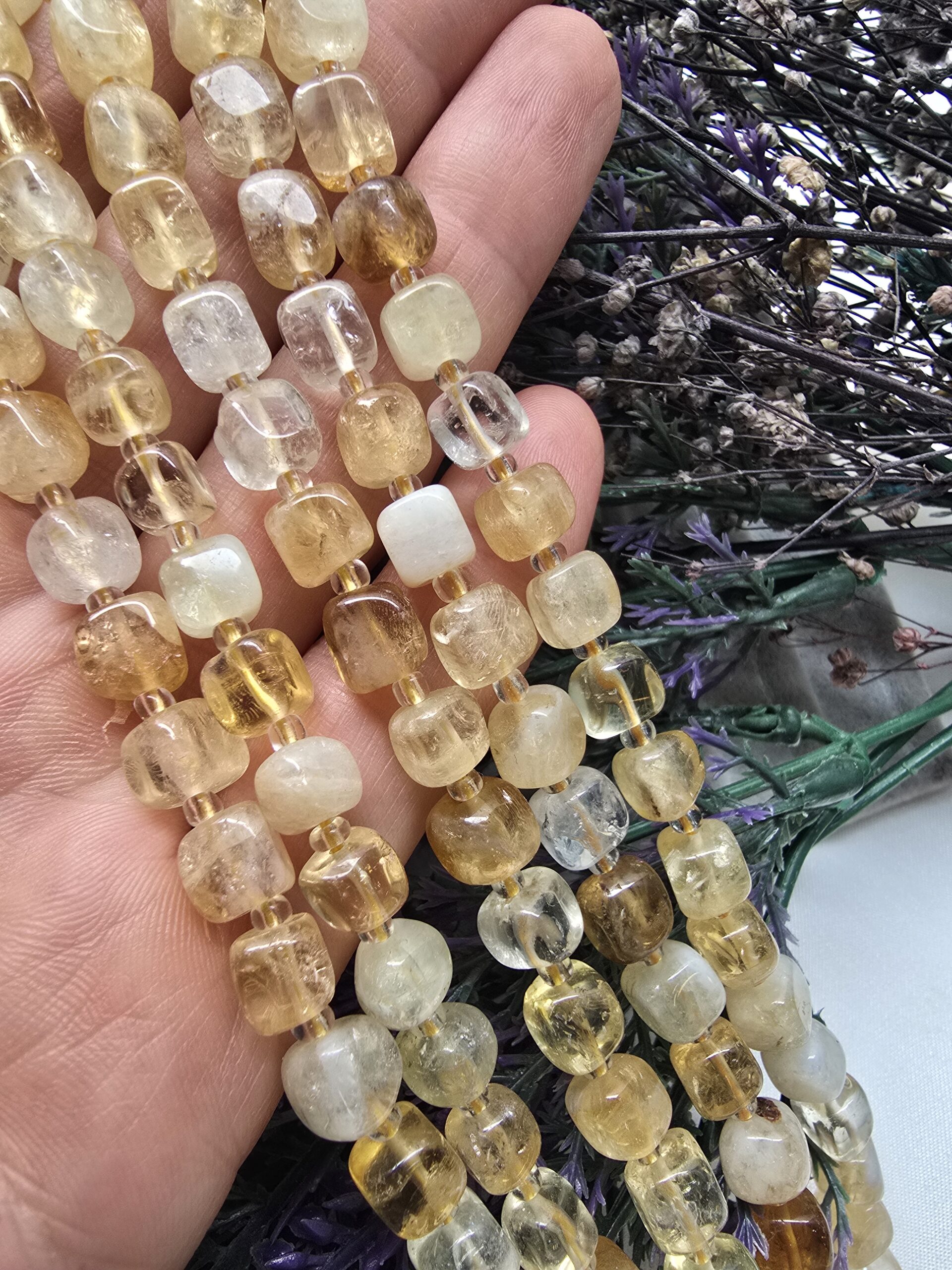 7 MM Oval Küp Şekilli Sitrin Taşı