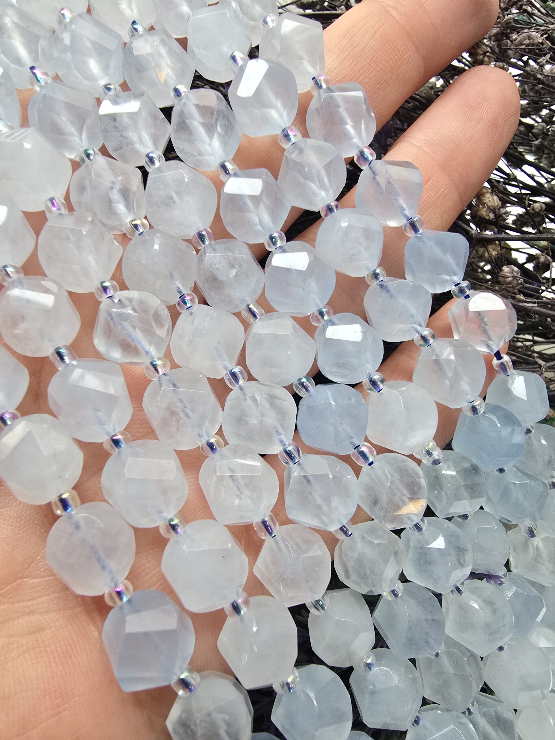 8 MM Elmas Doğal Mavi Kuvars Taşı