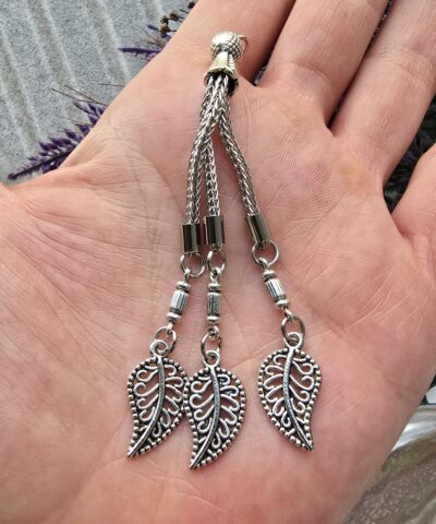 Üçlü Yaprak Sallantılı Metal Tesbih Püskülü