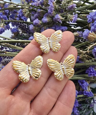 20 MM Altın Yaldızlı Kelebek Şekilli Akrilik Boncuk
