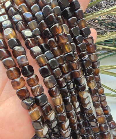 7 MM Koyu Kahve Küp Akik Taşı