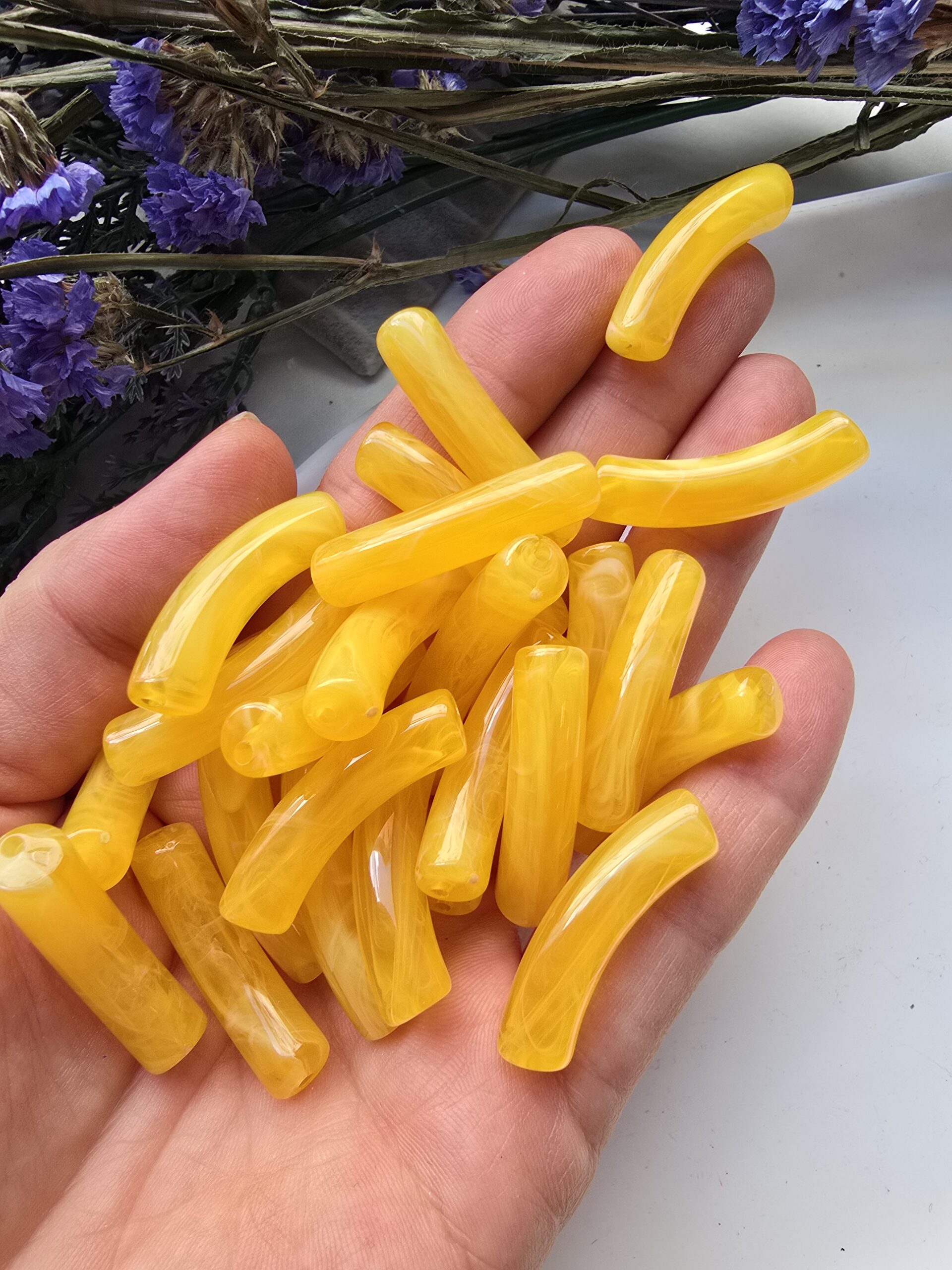 8x33 MM Sarı Eğik Boru Kemik Jelibon Renkli Akrilik Bileklik ve Kolye Boncukları